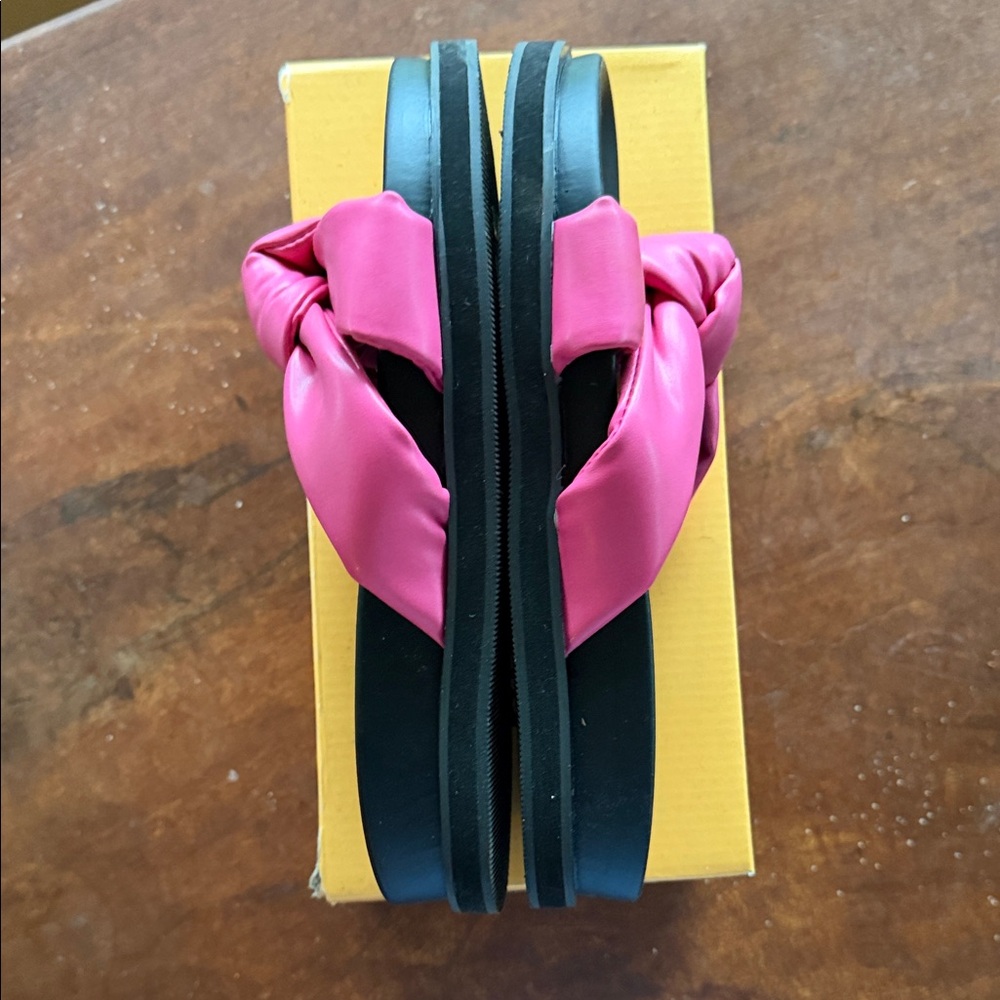 Chase + Chloe Pink Bow Slide Sandals - Picture 4 of 4